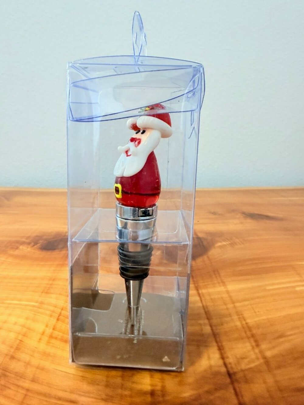 Pier1 LED Bottle Stopper Holiday Christmas Glass Santa. - Picture 2 of 5